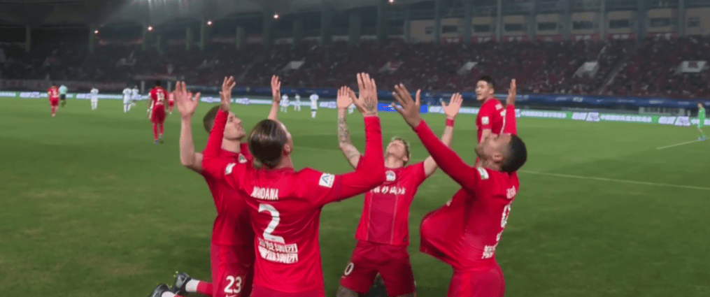 1-1!河南队被逼平,中后卫失误送大礼,武汉队门将贡献“神扑”